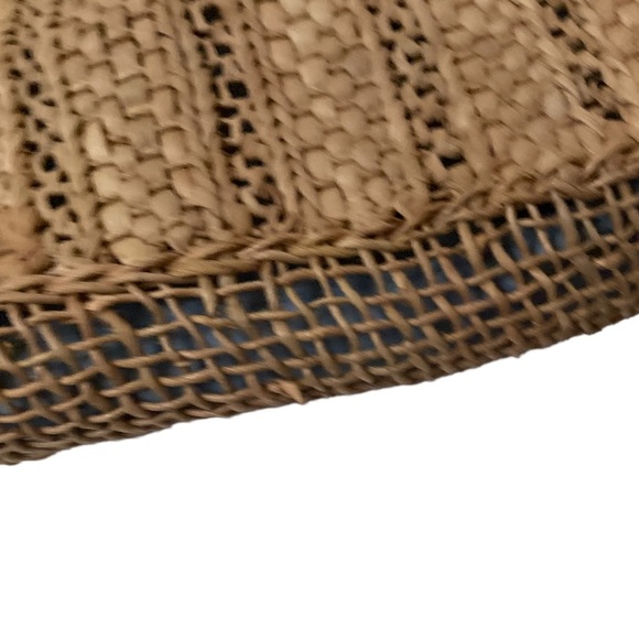 J. Crew Straw Tote Bag With Blue Lining - Picture 7 of 7